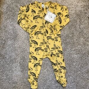 Kate Quinn Yellow and Black Footies One Piece 6/9 months NWT